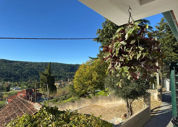Casa Branca De Oura - Amazing Valley View Holiday home Chaves